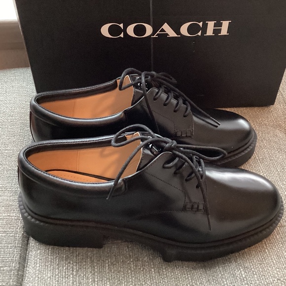 Coach Shoes - COACH Women's Lyla Oxford Flats, size 9.5